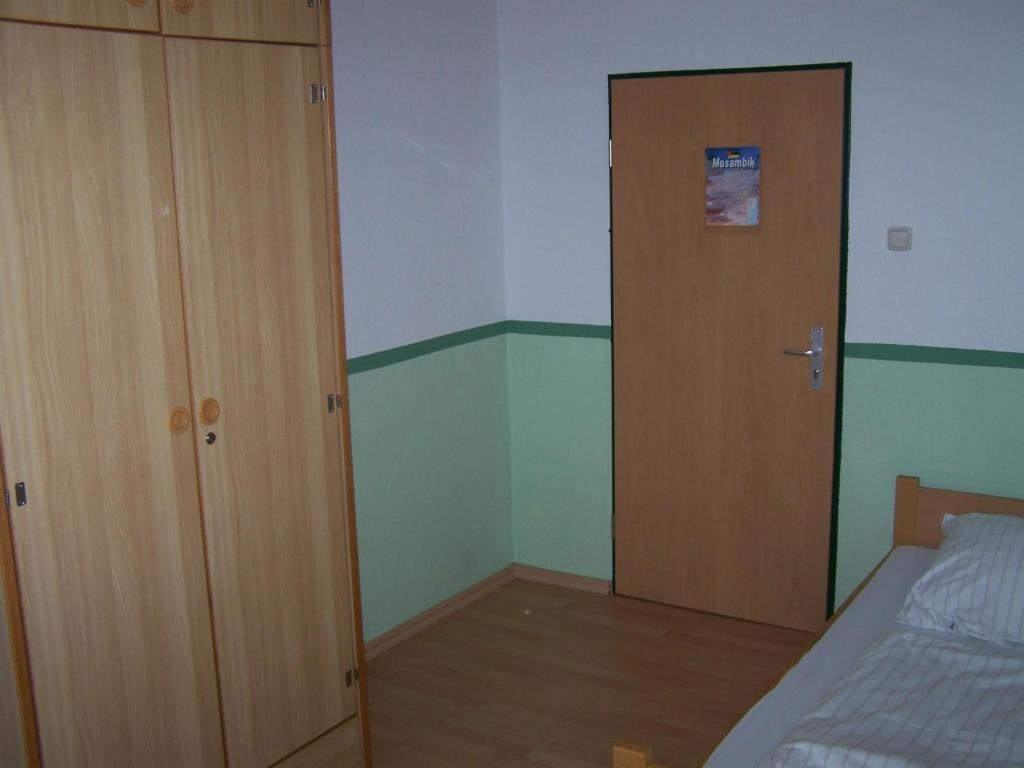 Hostel Internationales Jugendgastehaus Cvjm Wilhelmshaven Exterior foto